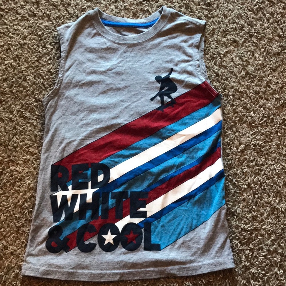 🇺🇸 Way to Celebrate Patriotic Boys Gray Sleeveless Red White & Blue Shirt